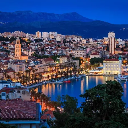 Campanello Apartment