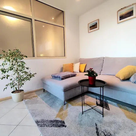 Apartment Campanello Split